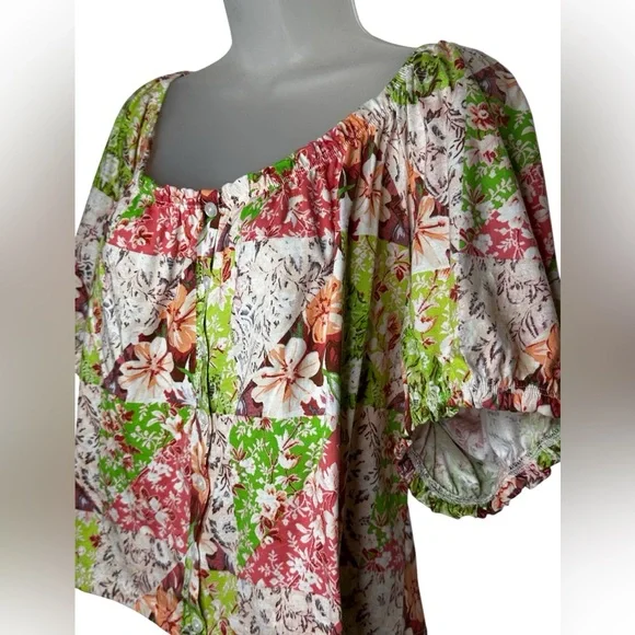 Forever 21 Multicolor Floral Blouse - Picture 2 of 5